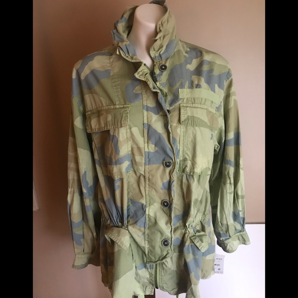 Free People NWT Camo Zip Front Jacket Small S